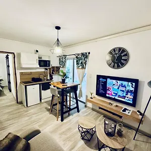 Appartement Alena, Bourg-Saint-Andéol
